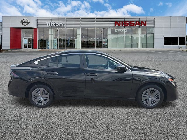 New 2027 Nissan Sentra Sedan