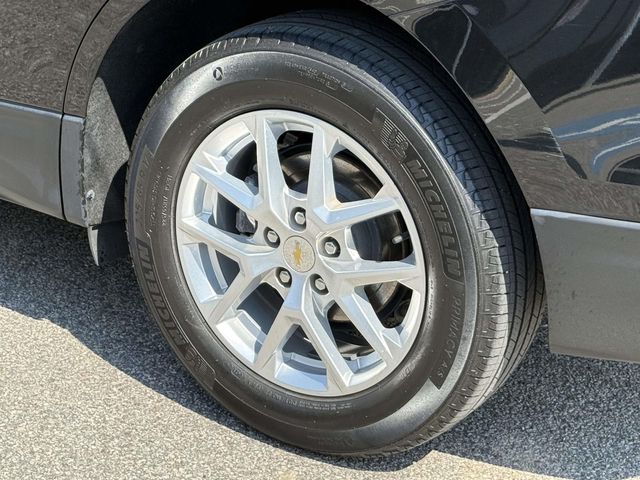 2022 Chevrolet Equinox LS - Photo 12