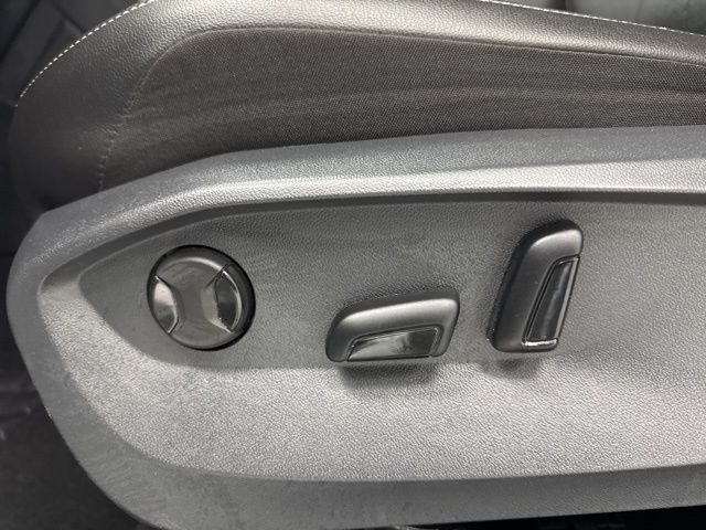 used 2024 Volkswagen Tiguan car, priced at $22,988