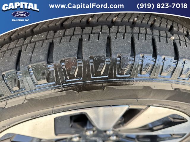 Used 2025 Gray Ford Platinum image 14