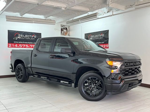 View vehicle photo 3