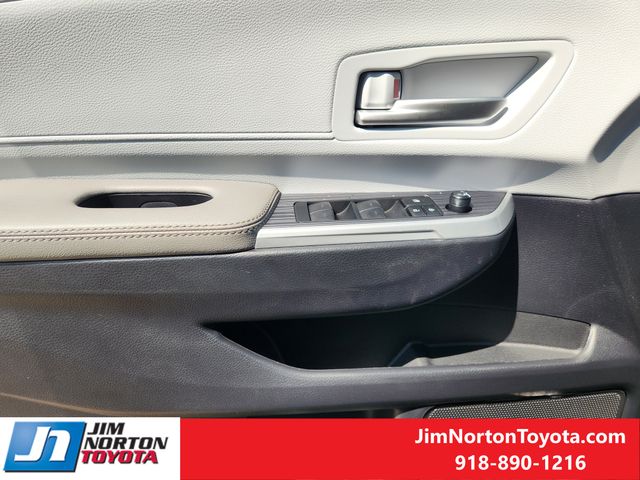 Used 2026 Toyota Sienna Van