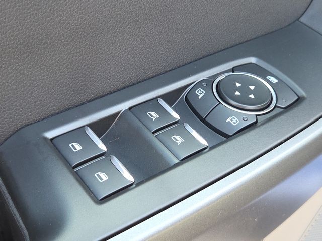 New 2026 White Ford XLT image 19