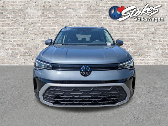 2025 Volkswagen Taos 1.5T SE - 9