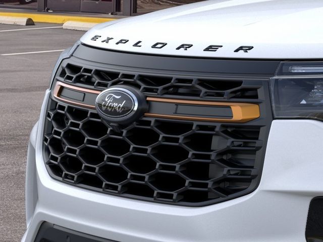 New 2026 White Ford Tremor image 17
