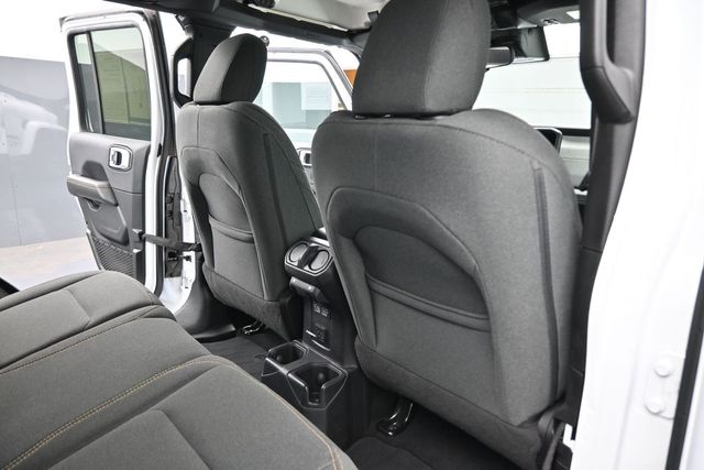 Used 2025 Jeep Wrangler SUV