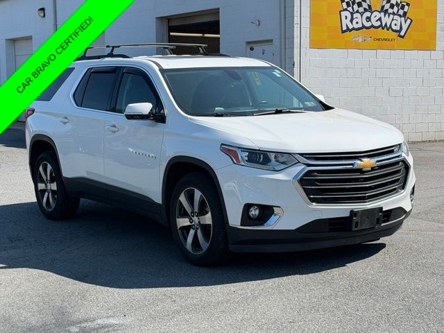 Summit White 2019 Chevrolet Traverse SUV / Crossover Four-Wheel Drive 9-Speed Automatic