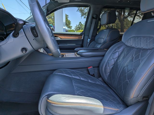 2023 Jeep Grand Wagoneer Series III