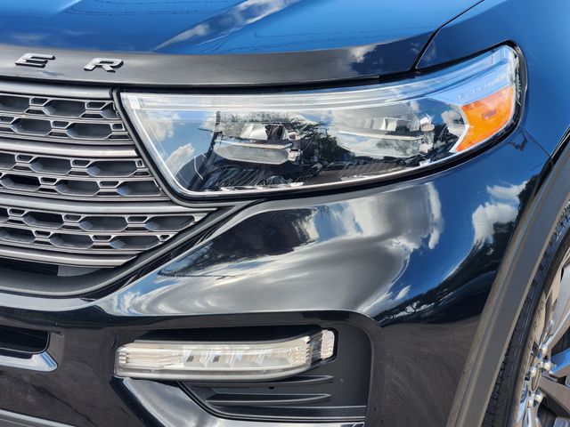 2024 Ford Explorer XLT Black at DeMontrond Auto Country