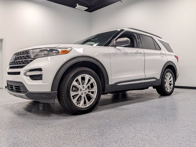 Used 2020 White Ford XLT image 4