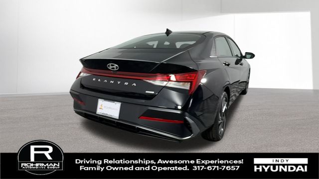 New 2025 Hyundai Elantra Hybrid For Sale in Indianapolis, IN