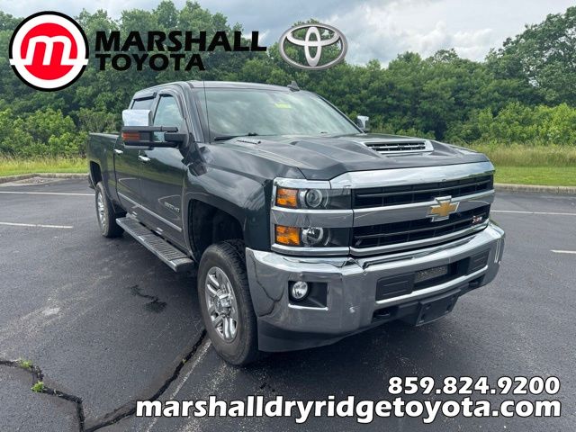 Gray (Graphite Metallic) 2018 Chevrolet Silverado 2500HD Pickup Truck Four-Wheel Drive 6-Speed Automatic