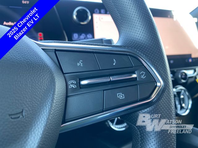 2025 Chevrolet Blazer EV LT photo