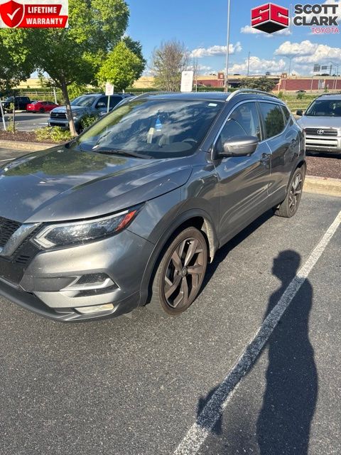 2022 Nissan Rogue Sport SL
