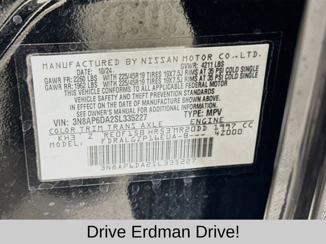 Used 2025 Nissan Kicks SUV