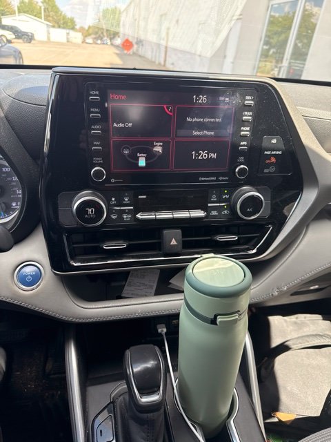 Used 2020 Toyota Highlander Hybrid SUV