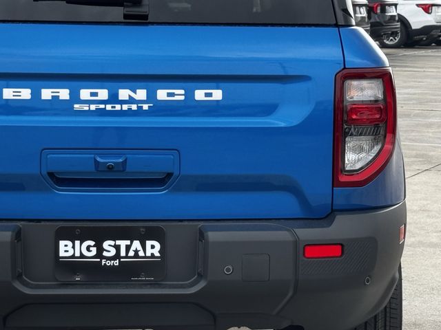 New 2026 Blue Ford Outer Banks image 9