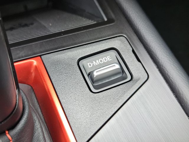 Used 2025 Nissan Kicks SUV