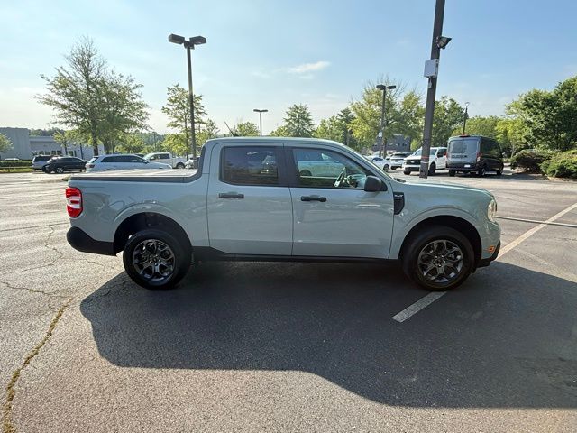 2022 Ford Maverick XLT photo