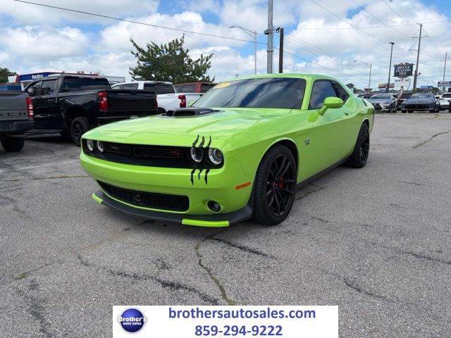 F8 Green 2023 Dodge Challenger Coupe Rear-Wheel Drive 8-Speed Automatic