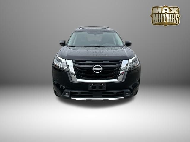 Used 2023 Nissan Pathfinder SL with VIN 5N1DR3CC5PC221533 for sale in Kansas City