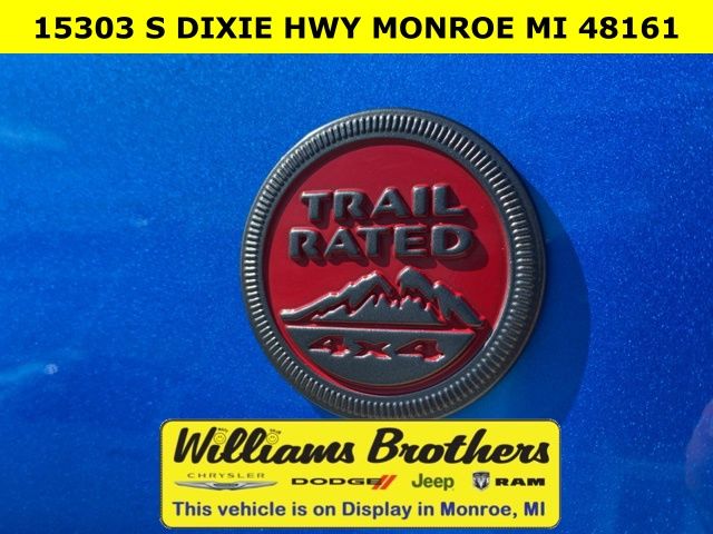 2022 Jeep Compass Trailhawk - Laser Blue Pearlcoat exterior view 10