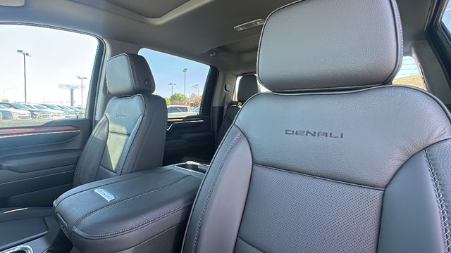 2024 GMC Sierra 2500HD Denali 37