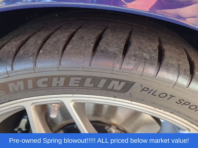 Used 2025 Purple Metallic Chevrolet Z06 image 15