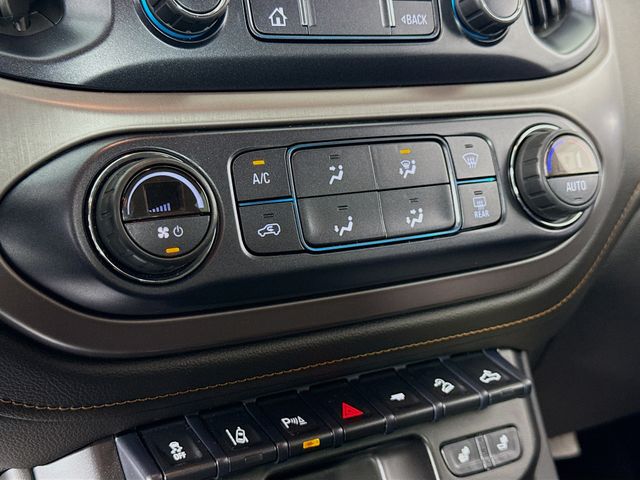 2021 GMC Canyon AT4 w/Leather photo