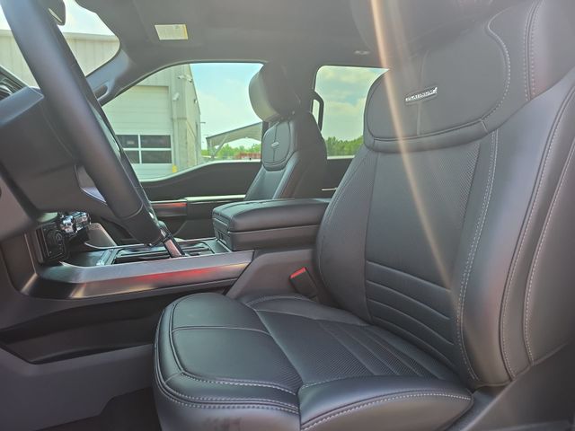 New 2026 Star White Metallic Tri-Coat Ford Platinum® image 16