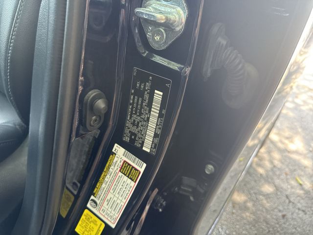 Used 2022  Toyota Platinum image 39