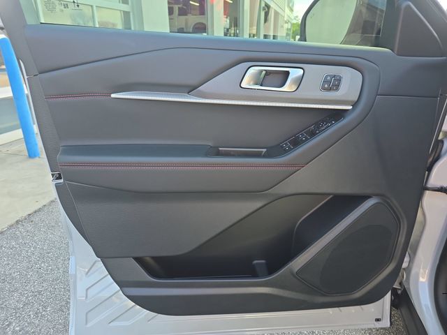 New 2026 Space White Metallic Ford ST image 28