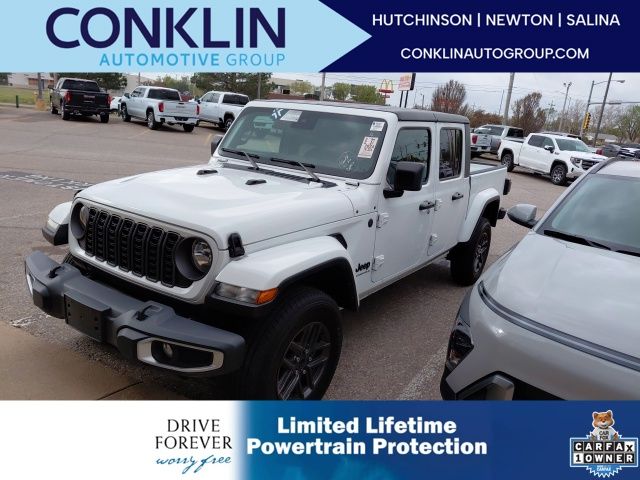 Bright White Clearcoat 2024 Jeep Gladiator Sport Crew Cab 4WD Pickup Truck Four-Wheel Drive 8-Speed Automatic