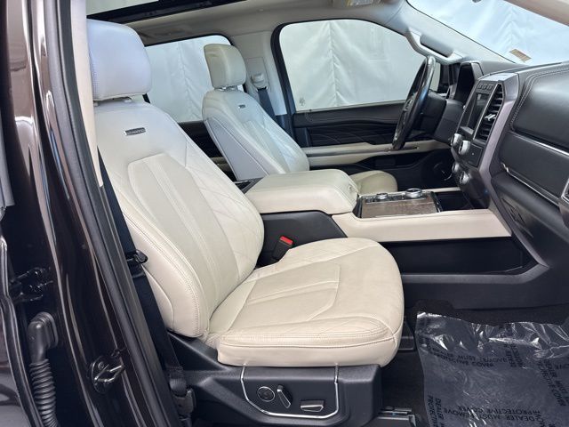 Used 2021 Brown Ford Platinum image 33