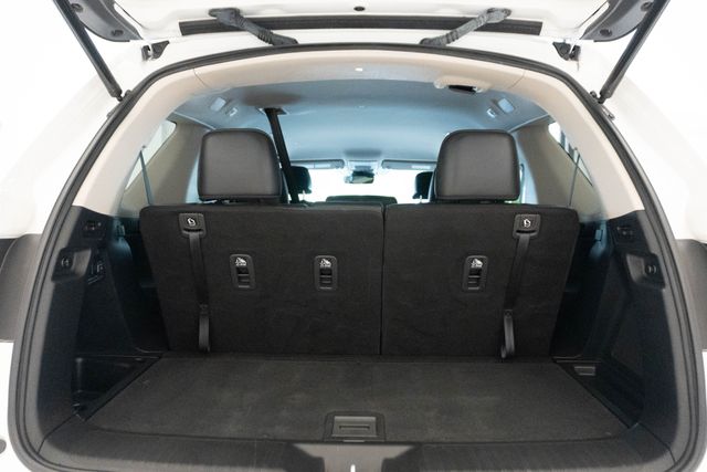 Used 2025 Honda Pilot SUV