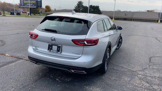 2018 Buick Regal TourX Essence 7