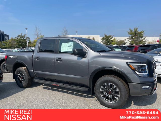 2024 Nissan Titan PRO-4X 2