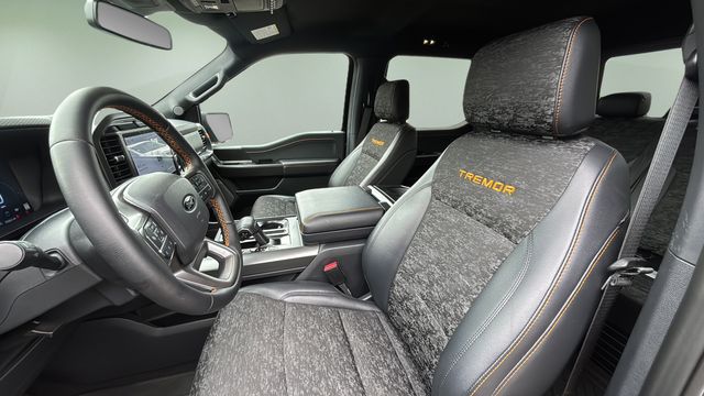Used 2025 Blue Ford Tremor image 18