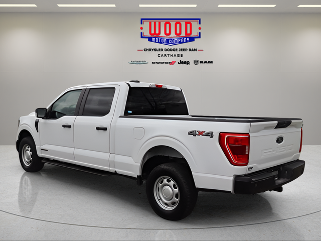 View vehicle photo 6