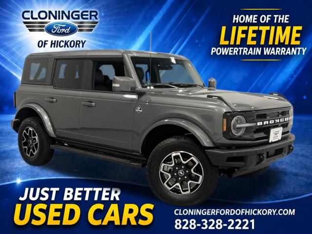 Carbonized Gray Metallic 2024 Ford Bronco SUV / Crossover Four-Wheel Drive Automatic