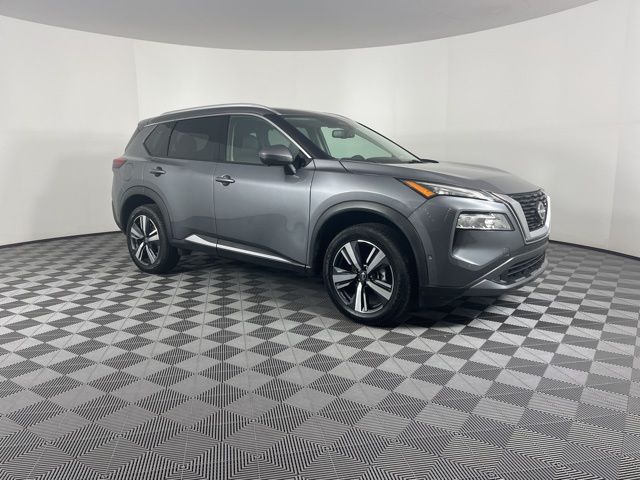 2023 Nissan Rogue SL 2