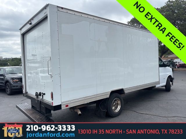 Used Car 2020 Chevrolet Express 3500  Work Van For Sale Under $30,000 In San Antonio, Texas