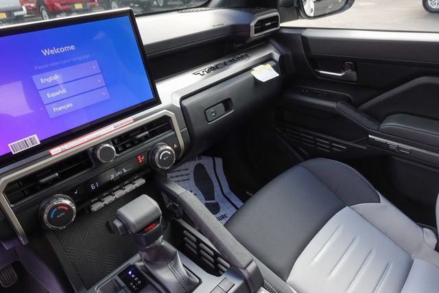 new 2025 Toyota Tacoma Hybrid car