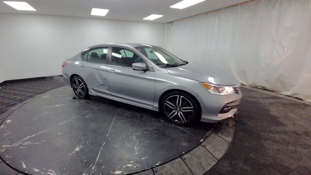 2017 – Honda – Accord
