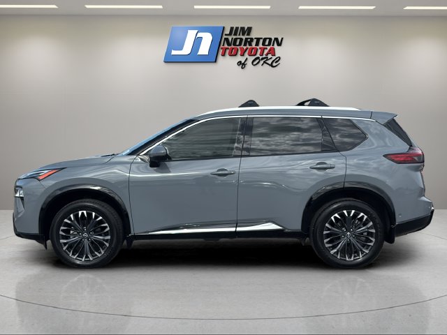 Used 2025 Nissan Rogue SUV