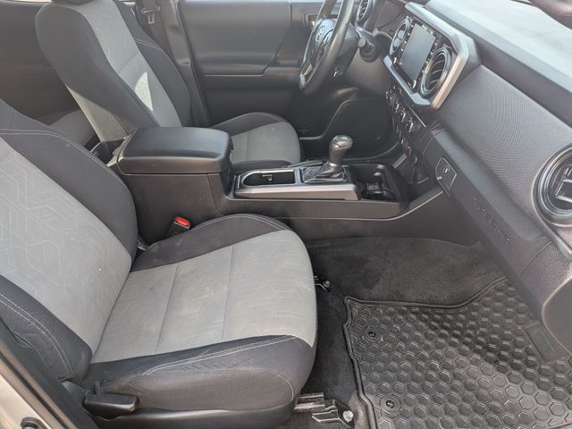 2021 Toyota Tacoma - Image 31