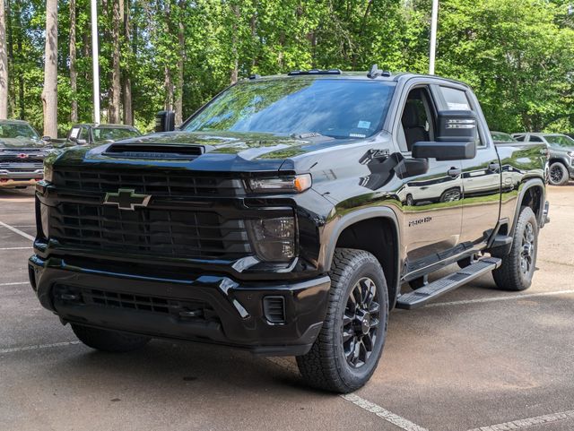 2025 Chevrolet Silverado 2500HD Custom photo