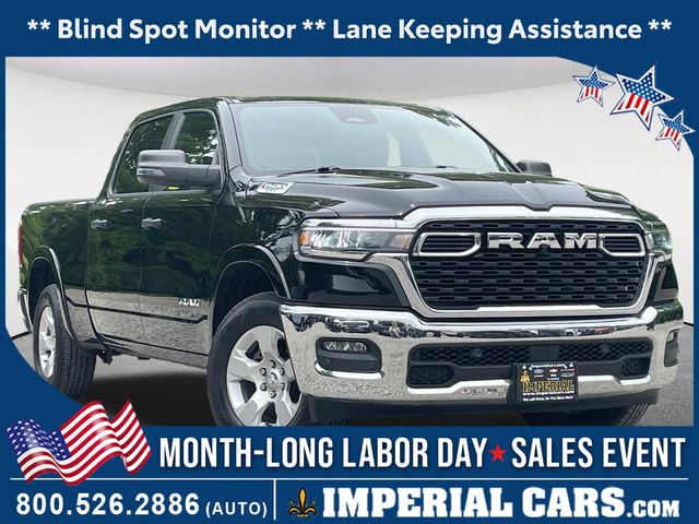 Diamond Black Crystal Pearlcoat 2025 RAM 1500 Pickup Truck Four-Wheel Drive 8-Speed Automatic