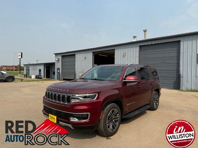  2022 Jeep Wagoneer Series III 4WD   