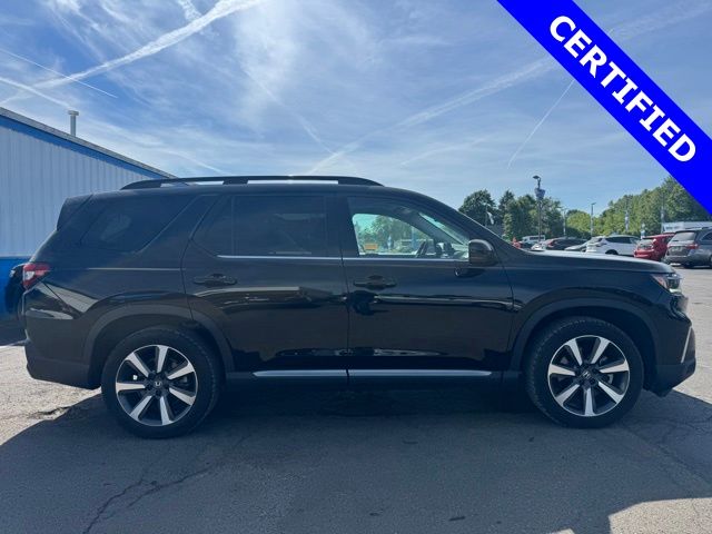 2023 Honda Pilot Touring AWD